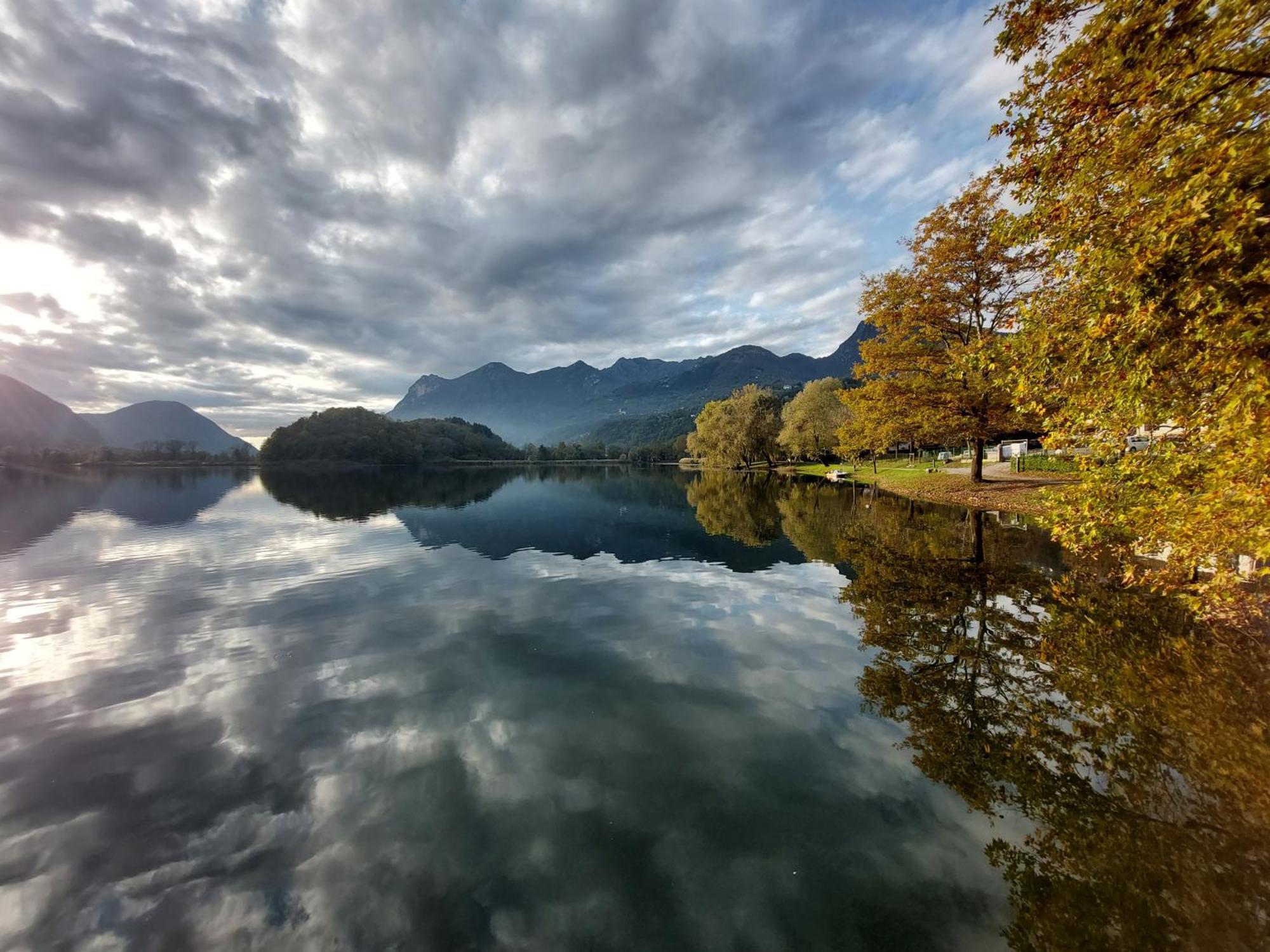Villaggio Turistico Il Lago Dorato Carlazzo Exterior foto